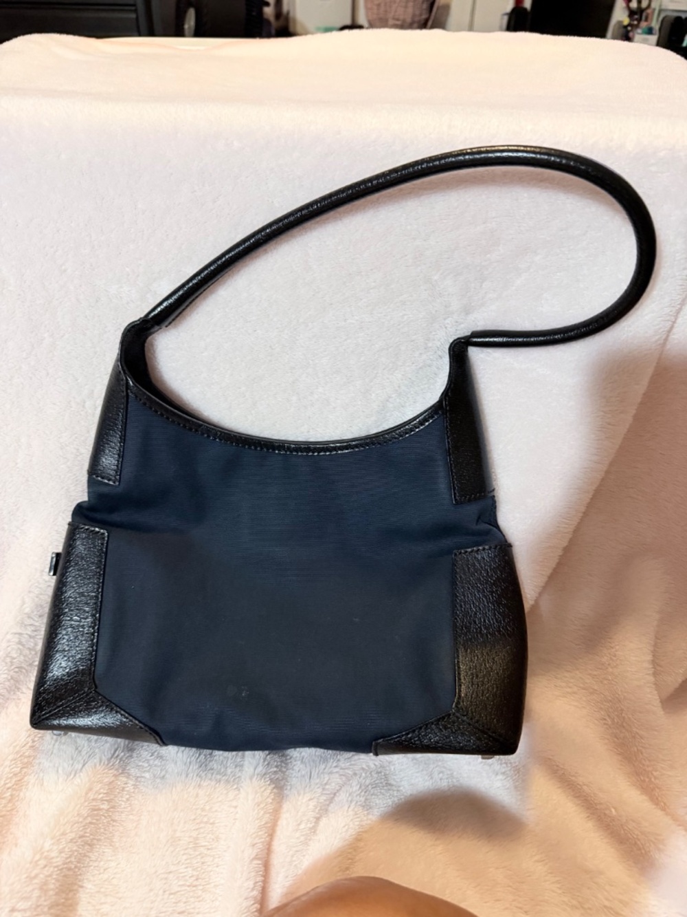 Vintage Salvatore Ferragamo Nylon & Leather Hobo Shoulder Bag - Picture 13 of 13